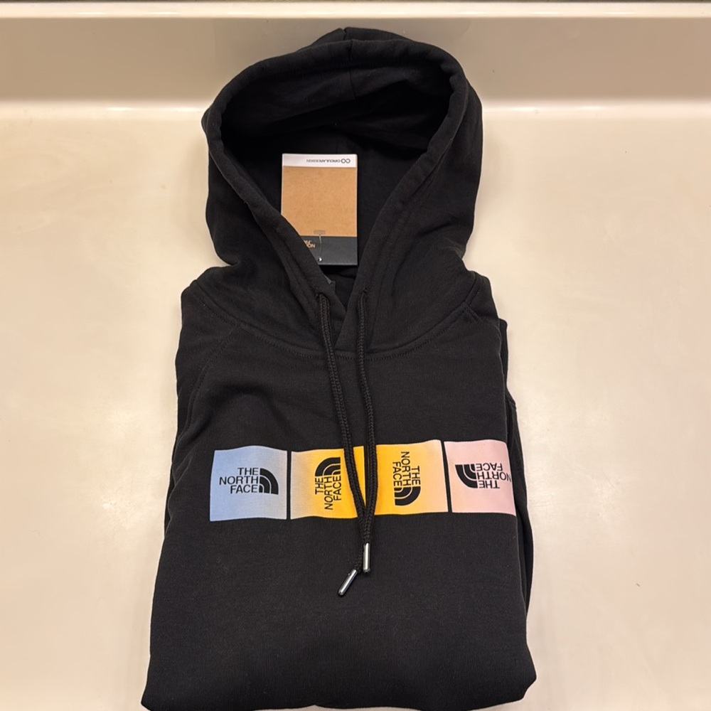 The North Face Women's Multicolor Logo Hoodie - Picture 4 of 10